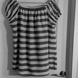 Cute off shoulder top